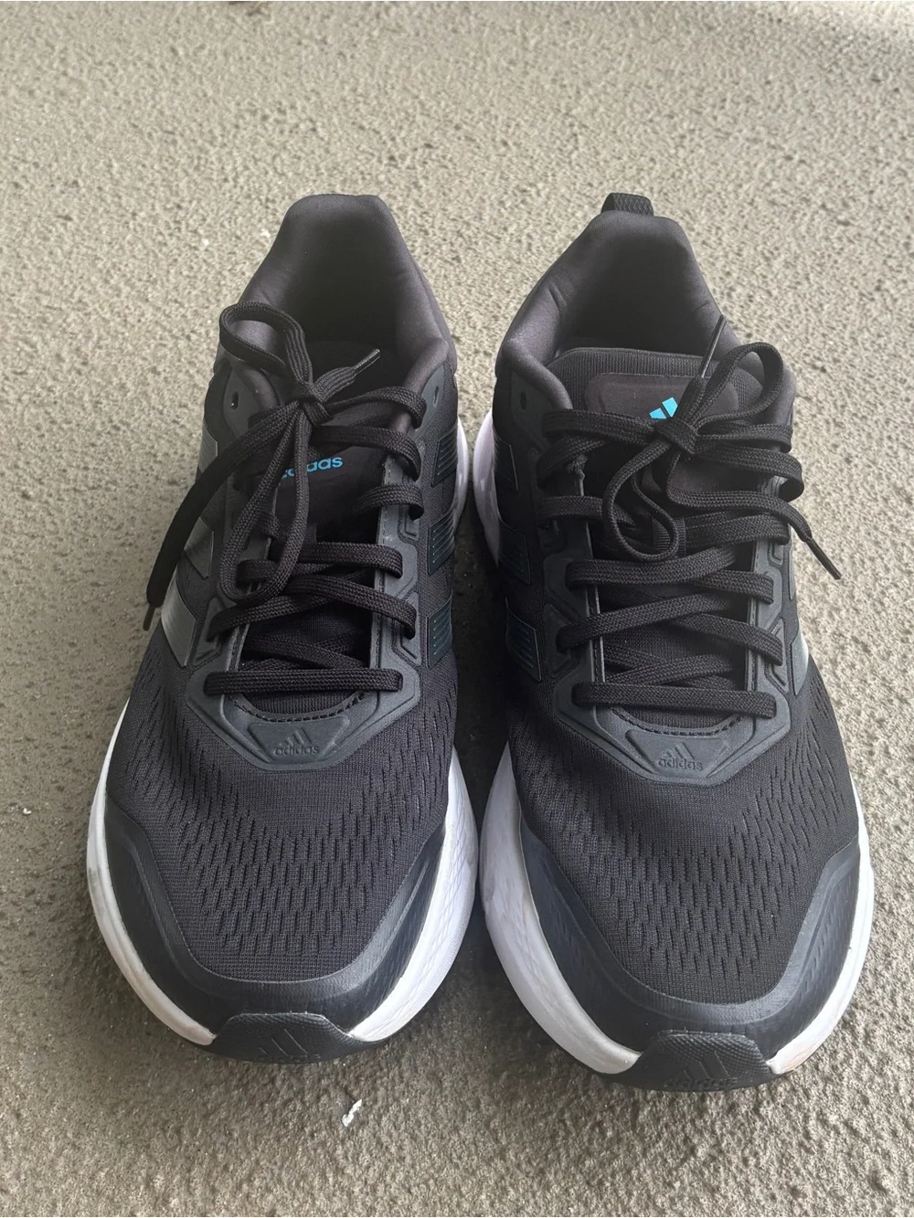 Adidas Questar Men's Size 12 Black Matte Silver Running Shoes Sneakers GZ0632